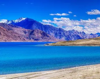KASHMIR, KARGIL & LEH, NUBRA, PANGONG TOUR PACKAGE